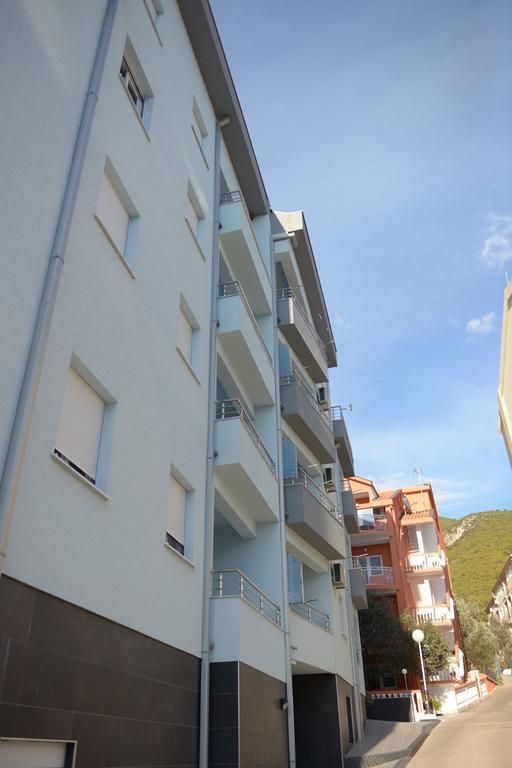 Apartmani Barovic Becici Exterior photo